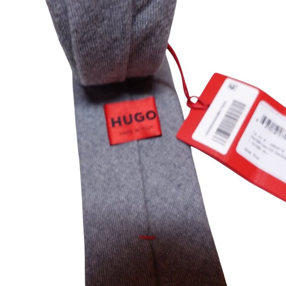 NWT Hugo Boss Men's Narrow Designer Neck Tie Dark Gray Made In Italy Logo - Picture 6 of 7